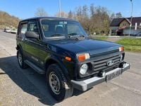 Gebraucht Lada niva 83 PS (61 kW) 2015 Grün SUV