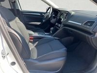Gebraucht Renault Mégane IV Intens 158 PS (116 kW) 2021 Weiß(metallic) Limousine