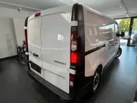 Gebraucht Renault Trafic Komfort 120 PS (88 kW) 2020 Weiß Van / Kleinbus