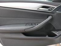 Gebraucht BMW 520 190 PS (139 kW) 2022 Weiß Limousine