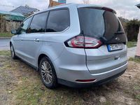Gebraucht Ford Galaxy Titanium 150 PS (110 kW) 2015 Silber Van / Kleinbus