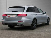 Second-hand Mercedes E300 265 CP (194 kW) 2023 Argintiu Berlinǎ