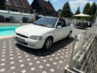 Gebraucht Ford Escort Cabriolet 116 PS (85 kW) 1996 Weiß Cabrio