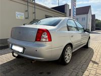 Gebraucht Kia Shuma 105 PS (77 kW) 2002 Silber Kleinwagen