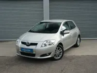 Gebraucht Toyota Auris Life 132 PS (97 kW) 2009 Silber Kleinwagen