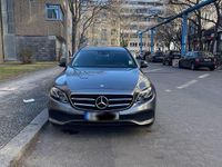 Gebraucht Mercedes E220 194 PS (142 kW) 2017 Grau Kombi