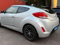Gebraucht Hyundai Veloster Style 140 PS (102 kW) 2012 Grau Kleinwagen