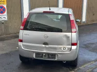 Gebraucht Opel Meriva 101 PS (74 kW) 2004 Silber Van / Kleinbus