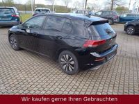 Gebraucht VW Golf VIII Move 150 PS (110 kW) 2025 Schwarz Limousine