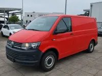 Gebraucht VW Transporter 102 PS (75 kW) 2017 Rot Van