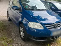 Gebraucht VW Fox 54 PS (39 kW) 2005 Blau Kleinwagen