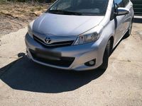 Gebraucht Toyota Yaris 2012 Silber Kleinwagen