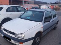 Gebraucht VW Golf III 60 PS (44 kW) 1995 Silber Kleinwagen
