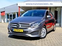 Gebraucht Mercedes B180 122 PS (89 kW) 2015 Grau Van / Kleinbus