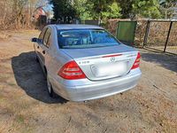 Gebraucht Mercedes C180 143 PS (105 kW) 2004 Grau Limousine