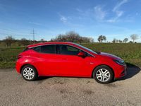 Gebraucht Opel Astra Dynamic 150 PS (110 kW) 2015 Rot Limousine