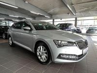 Gebraucht Skoda Superb Style 150 PS (110 kW) 2022 Brilliantsil Kombi