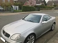 Gebraucht Mercedes SLK230 197 PS (144 kW) 2004 Silber Cabrio