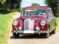 Gebraucht Mercedes 220 116 PS (85 kW) 1959 Rot Limousine