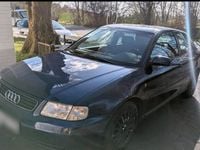 Usata Audi A3 102 CV (75 kW) 2000 Blu Utilitaria