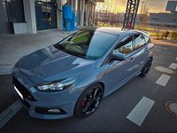 Gebraucht Ford Focus ST 250 PS (183 kW) 2018 Grau Limousine