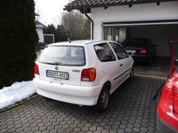 Gebraucht VW Polo 50 PS (36 kW) 1997 Weiß Kleinwagen