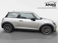 Gebraucht Mini Cooper Classic 156 PS (114 kW) 2025 Silber Kleinwagen