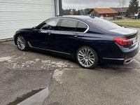 Gebraucht BMW 730 265 PS (194 kW) 2016 Limousine