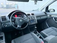 Gebraucht VW Touran 140 PS (102 kW) 2007 Schwarz Van / Kleinbus