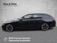 Gebraucht BMW 520 Performance 190 PS (139 kW) 2025 Schwarz Kombi