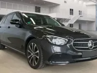 Gebraucht Mercedes E300 Night 320 PS (235 kW) 2021 Graphitgrau (metallic) Kombi