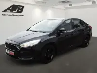 Używany Ford Focus Trend 101 KM (74 kW) 2018 Czarny Sedan/Limuzyna