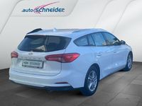 Gebraucht Ford Focus Cool & Connect 120 PS (88 kW) 2018 Frostweiß Kombi