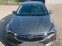 Gebraucht Opel Astra 137 PS (100 kW) 2017 Grau Kombi
