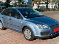 Usata Ford Focus 101 CV (74 kW) 2005 Blu Berlina