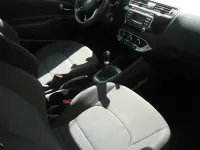 Gebraucht Kia Rio 84 PS (61 kW) 2016 Schwarz Kleinwagen