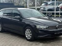 Gebraucht VW Passat 150 PS (110 kW) 2022 Schwarz Kombi