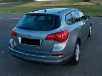 Gebraucht Opel Astra 110 PS (80 kW) 2014 Grau Kombi