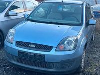 Gebraucht Ford Fiesta 100 PS (73 kW) 2008 Blau Kleinwagen