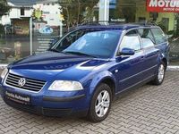 Gebraucht VW Passat Basis 116 PS (85 kW) 2001 Blau Kombi