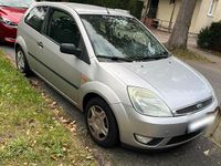 Gebraucht Ford Fiesta 68 PS (50 kW) 2003 Silber Kleinwagen