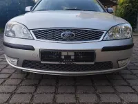 Gebraucht Ford Mondeo Ghia 155 PS (114 kW) 2005 Silber Kombi