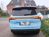 Gebraucht DFSK Forthing 4 177 PS (130 kW) 2024 Blau Van / Kleinbus