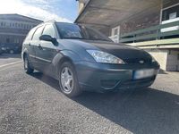 Gebraucht Ford Focus 116 PS (85 kW) 2003 Blau Kombi
