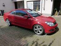 Gebraucht Opel Astra Cabriolet 140 PS (102 kW) 2009 Rot Cabrio