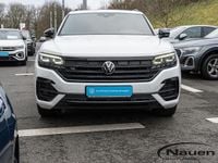 Gebraucht VW Touareg R-line 286 PS (210 kW) 2023 Pure white (weiss) SUV