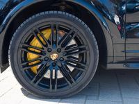 Gebraucht Porsche Cayenne Turbo S 570 PS (419 kW) 2016 Schwarz SUV