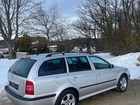 Gebraucht Skoda Octavia Ambiente 116 PS (85 kW) 2004 Kombi