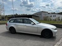 Usata BMW 318 122 CV (89 kW) 2007 Argento Station wagon