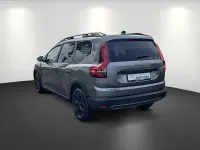 Neu Renault 4 E-Tech Komfort 77 kW (106 PS) 2026 Grün grau SUV